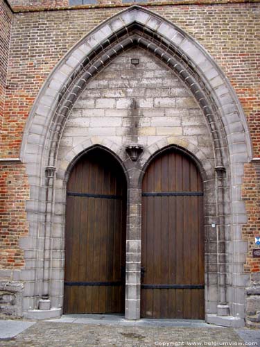 Onze-Lieve-Vrouw Bezoeking of Onze-Lieve-Vrouwekerk Lissewege ZEEBRUGGE in BRUGGE / BELGIË 