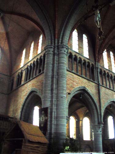 Onze-Lieve-Vrouw Bezoeking of Onze-Lieve-Vrouwekerk Lissewege ZEEBRUGGE in BRUGGE / BELGI 