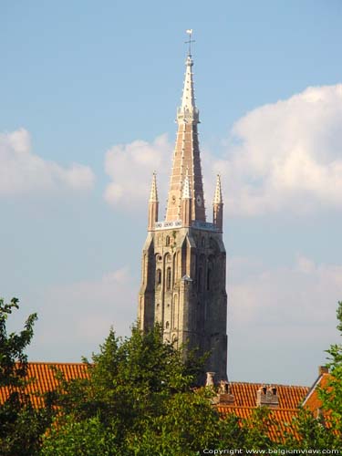 Onze-Lieve-Vrouwekerk BRUGGE / BELGI 