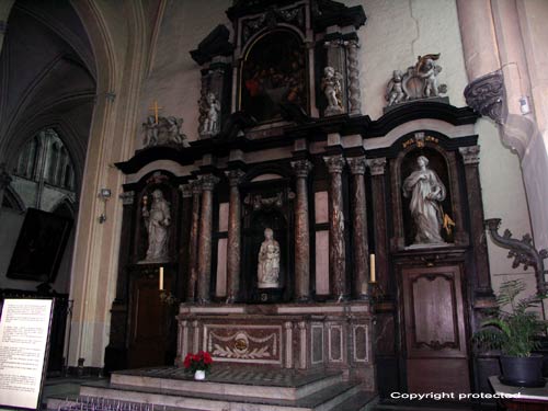 Our-Ladies' church BRUGES / BELGIUM 