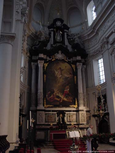 Sint-Walburgakerk BRUGGE / BELGI Hoofdaltaar