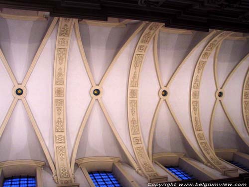 Sint-Walburgakerk BRUGGE / BELGI 