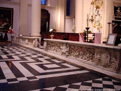 Sint-Walburgakerk BRUGGE foto 