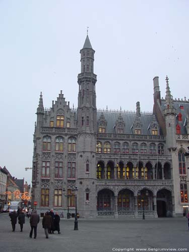 Provinciaal Hof BRUGGE / BELGI Linkergedeelte