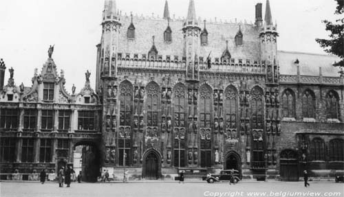 Stadhuis BRUGGE / BELGI Voor deze foto uit 1938 danken we Pim Vermeulen.