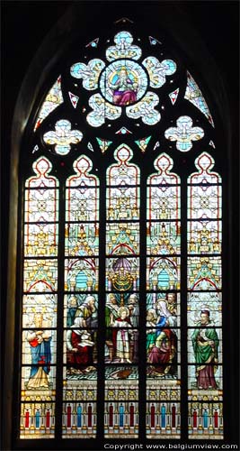 Sint-Salvatorskathedraal BRUGGE foto Een van de prachtige glas-in-lood-ramen;