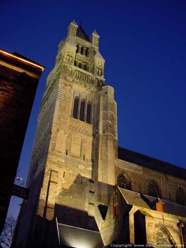 Sint-Salvatorskathedraal BRUGGE / BELGI 