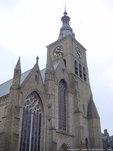 Sint-Niklaaskerk DIKSMUIDE / BELGI Voorgevel