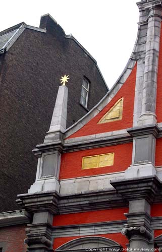 Vroegere Onze-Lieve-Vrouw-van-de-Onbevlekte-Ontvangeniskerk LIEGE 1 in LUIK / BELGI 