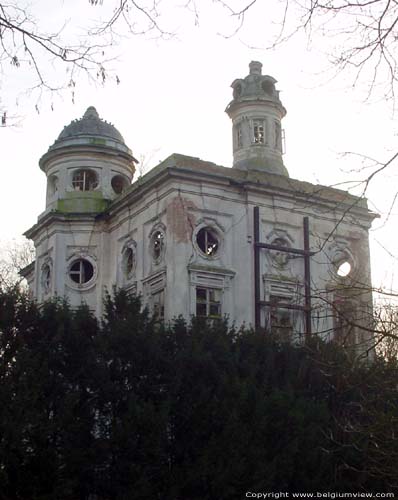 Cour de Saksen BEVEREN / BELGIQUE 