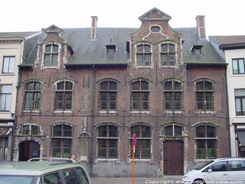 Sint-Lodewijkscollege LOKEREN / BELGIQUE 