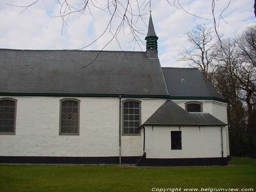 Kapel Bareldonk (te Donk) BERLARE foto Zijgevel