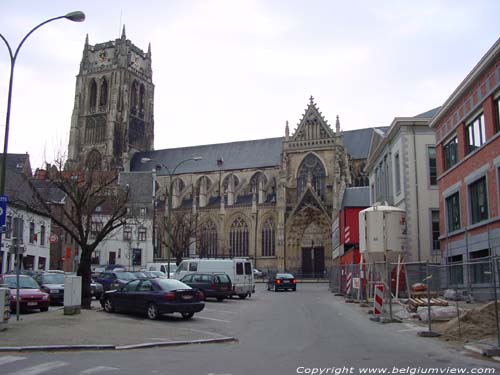 Onze-Lieve-Vrouwebasiliek TONGEREN foto  