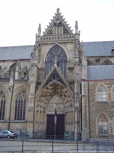 Basilique Notre Dame TONGEREN  TONGRES / BELGIQUE 