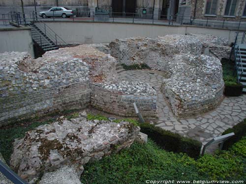 Roman walls TONGEREN / BELGIUM e