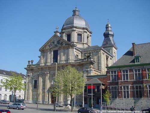Sint-Pieterskerk en Sint-Pietersabdij GENT foto  