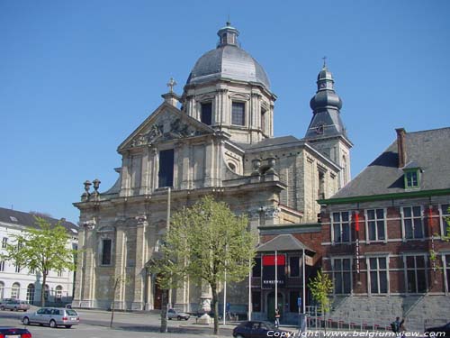 glise et abbaye Saint-Pierre GAND / BELGIQUE 