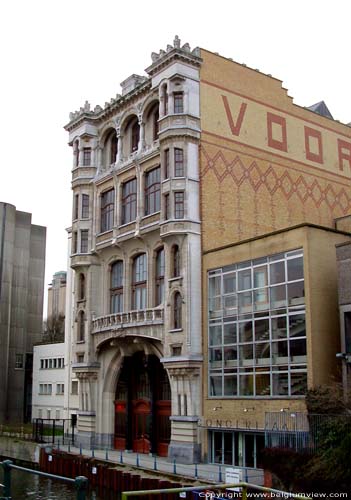 The Vooruit (The Forward) GHENT / BELGIUM 