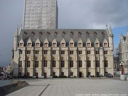 Belfort en lakenhalle GENT foto Halle