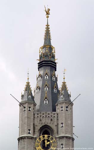 Beffroi et halle aux draps GAND / BELGIQUE 