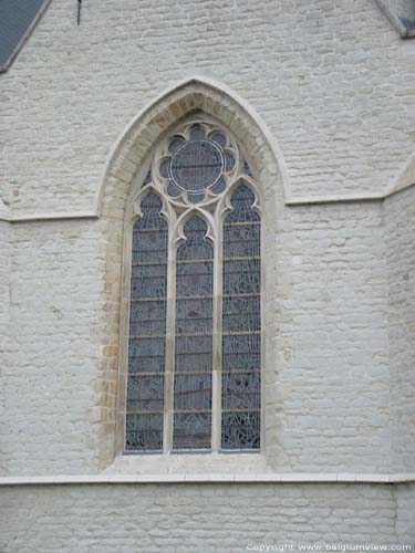 Sint-Pieterskerk (te Bazel) KRUIBEKE foto  