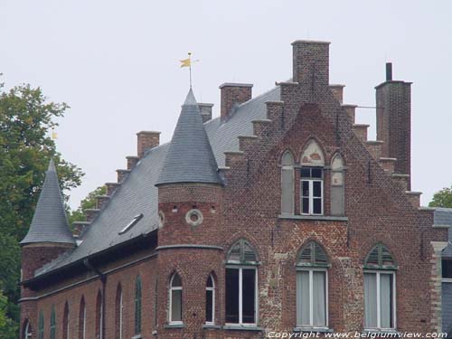 Wissekerke castle (in Basel) KRUIBEKE / BELGIUM 