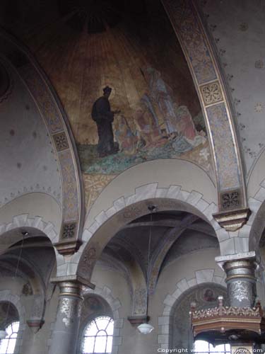 Sint-Hubertuskerk (Sankt Hubertus Kirche) LONTZEN / BELGI  