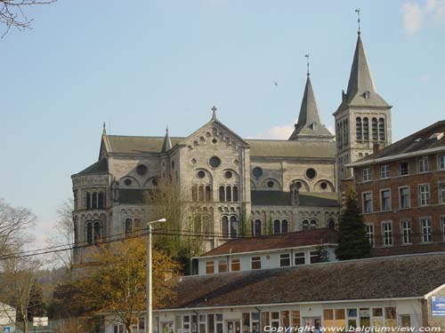 glise Notre-Dame de la Visitation NAMUR  ROCHEFORT / BELGIQUE 