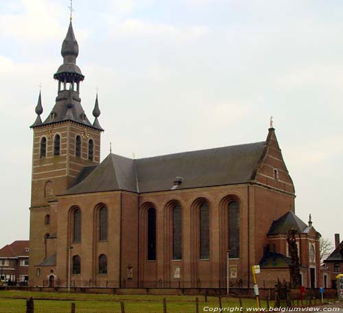 Onze-Lieve-Vrouwebasiliek van Kortenbos (Zepperen) SINT-TRUIDEN foto 