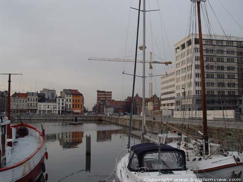 Le Grand Bassin - Willemdok ANVERS 1  ANVERS / BELGIQUE 