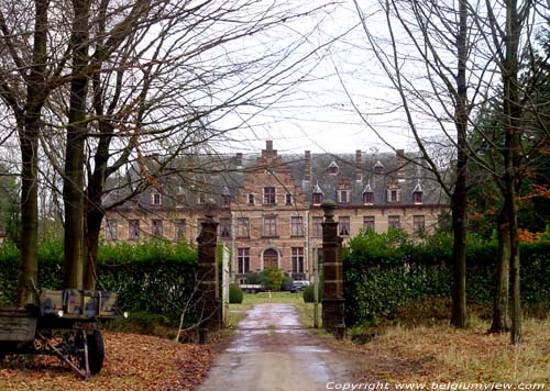 Hovorst castle (in Vierseldijk) ZANDHOVEN / BELGIUM 