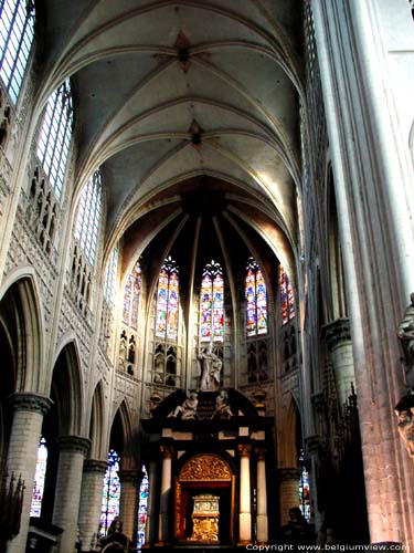 Sint-Romboutskathedraal MECHELEN / BELGI 