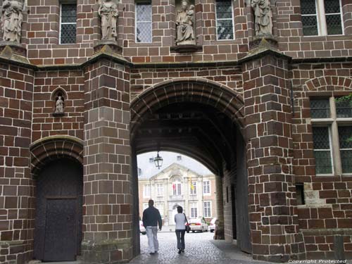 Averbodes' abbey SHARP HILL - ZICHEM / BELGIUM 