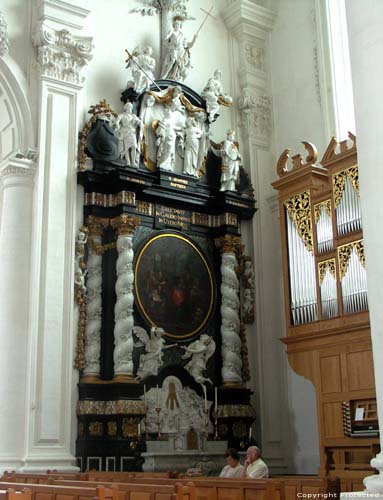 Averbodes' abbey SHARP HILL - ZICHEM / BELGIUM 