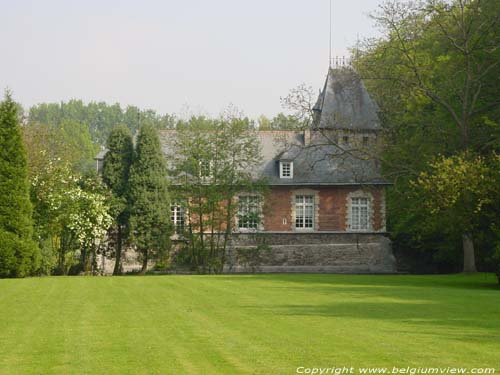 Biez ' castle PECQ / BELGIUM e