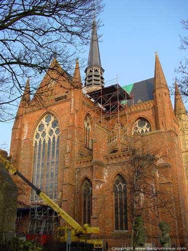 Eglise Sainte Walburga VEURNE  FURNES / BELGIQUE 