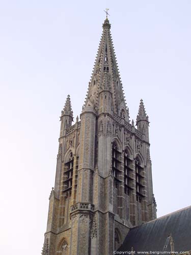 Sint-Maarten en Sint-Niklaaskerk (vroegere cathedraal) IEPER foto 