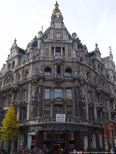 Builing corner Leysstreet (south) ANTWERP 1 in ANTWERP / BELGIUM 