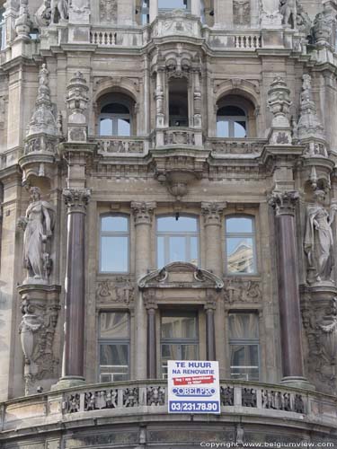 Hoekgebouw Leysstraat Zuiden ANTWERPEN 1 (centrum) in ANTWERPEN / BELGI 