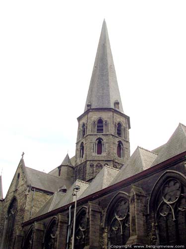 Sint-Jacobskerk GENT / BELGI Vieringtoren