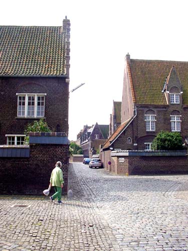 Groot begijnhof SINT-AMANDSBERG in GENT / BELGI 