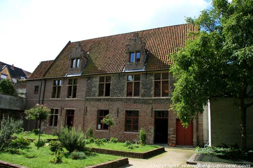 Rijhovesteen or Hof van  Ryhove (Monumentenzorg) GENT foto 