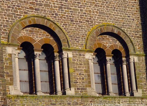 Eglise Saint-Pierre IEPER  YPRES / BELGIQUE 