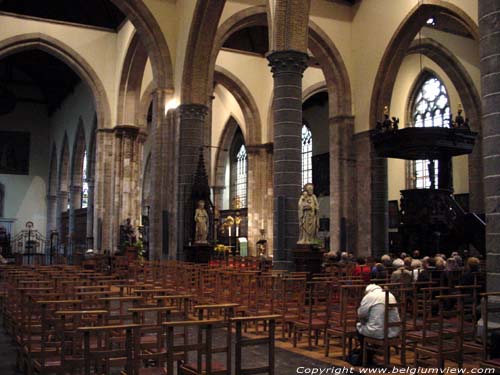 Eglise Saint-Pierre IEPER  YPRES / BELGIQUE 