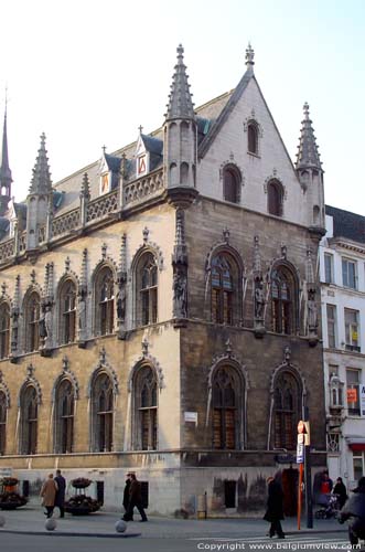 Stadhuis KORTRIJK / BELGI 