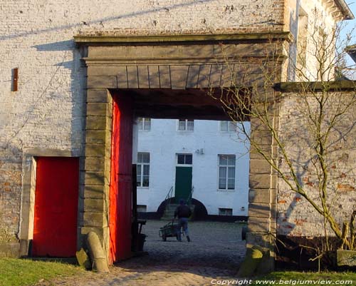 Kasteel van Salmonsart BRAINE-LE-COMTE in 'S GRAVENBRAKEL / BELGI 