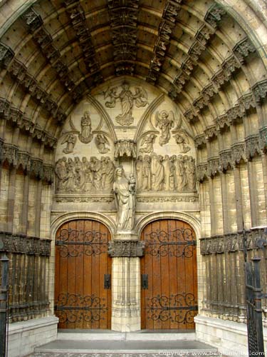 glise Notre Dame du Bourbier TIENEN  TIRLEMONT / BELGIQUE 