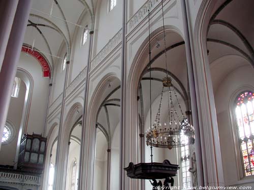 Sint-Gertrudiskerk WETTEREN / BELGI 