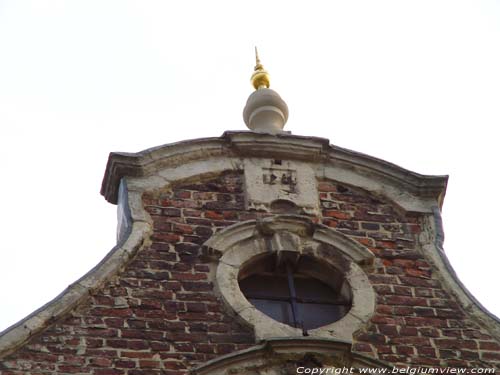 Maisons Van Ranst TIENEN  TIRLEMONT / BELGIQUE 