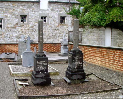 Onze-Lieve-Vrouw-van-de-Rozenkranskerk JAMBES in NAMEN / BELGI 